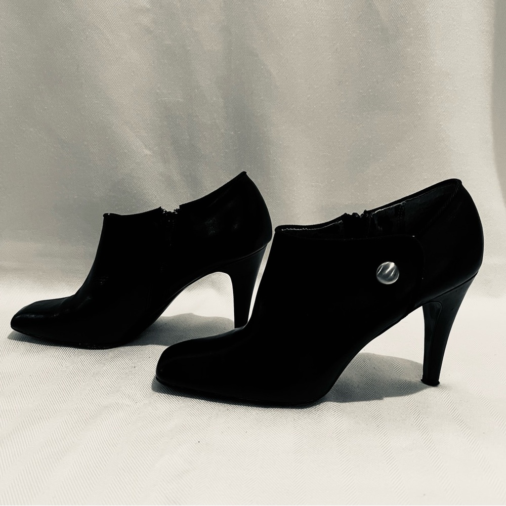 Black Ankle Boots Alfani Size 7 with Silver
Accents -